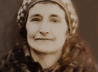 Իմ սևազգեստ տատիկը