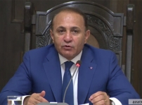 Վարչապետը դիմել է ցուցարարներին՝ «նման ոճը որևէ հաջողության չի բերելու» («Ազատություն» ռադիոկայան)