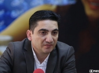 Այսօր ցերեկը իմ տան վրա հարձակում է եղել «Քաղաքացիական պայմանագիր» կուսակցության ներկայացուցիչների կողմից