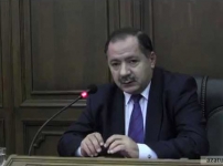 Ընդդիմադիր պատգամավոր. Իշխանությունը պետք է ընտրի ՀՀԿ-ն կամ երկիրը փրկելու միջև (տեսանյութը՝ «Ազատություն» ռադիոկայանի)