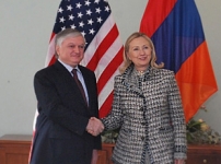 Հիլըրի Քլինթոնի այցը Երևան (տեսանյութը՝ «Ազատություն ռադիոկայան»-ի )