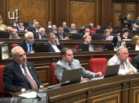 Շարմազանով. Էդ հո հոր տնից էդ փողը չի բերել (տեսանյութը՝ «Ա1+»-ի)