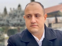 Քանի որ պատվերը քաղաքական էր, ամեն ինչ այլ ընթացք ստացավ