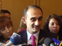 ՊԵԿ նախագահ. «Ստվերի դեմ պայքարելու եմ պայքարելով» (տեսանյութը՝ «Ազատություն» ռադիոկայանի)