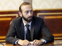 Ընտրակարգը պետք է լինի 100 տոկոս համամասնական, անցողիկ շեմը պետք է իջեցվի. Միրզոյան