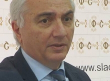 Ելել ենք շալակն աշխարհի՞, թե՞ ոսոխին ենք շալակած տանում