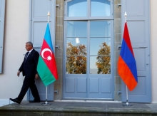 Նա փաստացի Ադրբեջանը դարձնում է մեր ընտրություններում գործոն