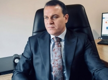 Վաղարշապատը տվեց ոչ թե լիցք, այլ ապտակ՝ նրա հակաեկեղեցական քաղաքականությանը