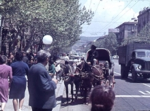 Փողոցներն աննկատ լցվեցին անթիվ-անհամար մեքենաներով, ու էդ փողոցներում էլ ֆայտոնի համար տեղ չկա