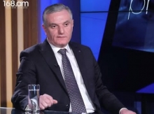 Հիմա էլ սեր է ուզում