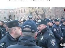 Միշտ թուրքերն էին ոտքերը քեզ վրա մաքրում, երեկ ժողովուրդն իր ոտքերը մաքրեց քեզ վրա