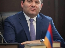 Ես մնալու եմ այս նույն ուղու վրա՝ մինչև վերջին շունչս