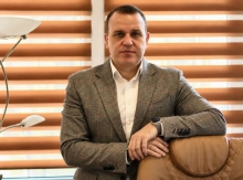 Հիբրիդային կապիտուլյացիա․ երբ բանակի հիմնադիրներից մեկը հեռանում է, իսկ այդ բանակը պարտության տանողը իրեն նոր պետության հիմնադիր է հռչակում