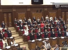 Իսկ քաղաքական խոսք չկա ու չկա