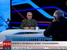 Կա՛մ անգրագետ է, կա՛մ սովորական նացիստական խոզ