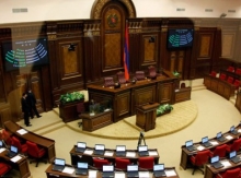 Պատգամավոր դարձած պայմանական Պողոսն ու երդման նոր տեքստը