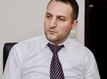 Նիկոլալոլոն ու ազգամանթոն