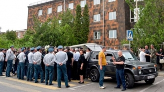 Վիրահատական միջամտության ժամանակը՝ ինչո՞ւ էր Հայաստանի վարչապետը դատարանները շրջափակելու կոչ անում