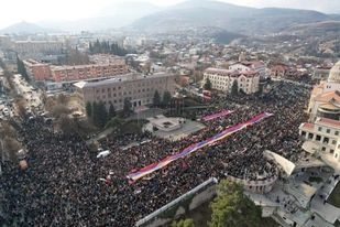 Չեն կարողանում և չեն կարողանալու հանձնել