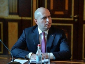 Արմեն Աշոտյան. «Пощечина, затрещина или оплеуха?»