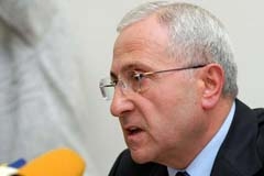 ՆԱԽԱՐԱՐԸ ԴԺԳՈՀ ՉԷ, ՄՆՈՒՄ Է ԳՅՈՒՂԱՑԻՆ
