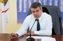 ՄԱՐԴԻԿ ՑՐՎԵՑԻՆ, ԲԱՅՑ ԽՆԴԻՐԸ ՄՆԱՑ 