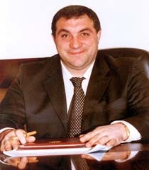 ՀԱՋՈՂՎԱԾ ՄԻՋՆԱՄԱՍՈՎ ՈՒ ՍԻՐՏ ԹՈՒՆԴ ՀԱՆՈՂ ՎԵՐՋԱԲԱՆՈՎ ԱՌԱՋՆՈՒԹՅՈՒՆ