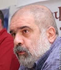 «Եթե ընդդիմադիր շարժում ենք համարում այն, ինչը գլխավորում է Լևոն Տեր-Պետրոսյանը, ապա մարտի 1-ին հանրահավաք կլինի»