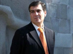 ԱՐԱՄԸ ԳՆԱՑ ՎԱԲԱ՞ՆԿ
