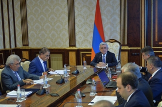 Սերժ Սարգսյանը հրավիրել է Ազգային անվտանգության խորհրդի նիստ