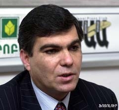 «ԷՍ ԺՈՂՈՎՈՒՐԴԸ ՍԻՐՈՒՄ ՈՒ ՄԵԾԱՐՈՒՄ Է ՆՐԱՆ, ՈՎ ԻՐ ԽԱՉԸ ԵՂԲՈՐՍ ՆՄԱՆ ՀՊԱՐՏՈՒԹՅԱՄԲ, ՎՍՏԱՀՈՒԹՅԱՄԲ ՈՒ ՍԻՐՈՎ Է ՏԱՆՈՒՄ»