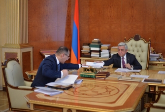 Ֆինանսների նախարարը Նախագահին զեկուցել է 2017թ. հարկաբյուջետային քաղաքականության իրականացման արդյունքները
