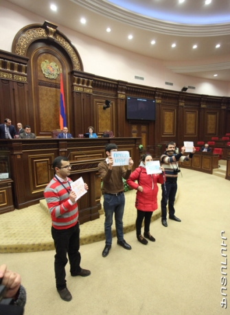 Լրագրողը սոսկ ձայնագրիչ չէ