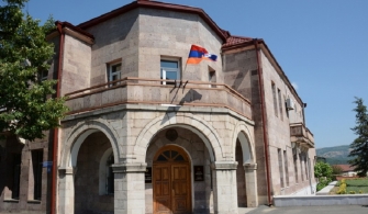 Արցախի ԱԳՆ. Ադրբեջանի լայնածավալ ռազմական հարձակումն Արցախի Հանրապետության դեմ ուղեկցվում է զինված հակամարտությունների ժամանակ կիրառվող օրենքների խախտումներով
