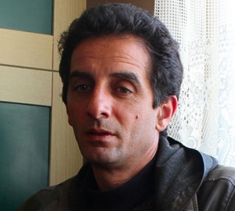 «Պետք է հայերեն ծիծաղենք, հայերեն լացենք, հայերեն խաղանք. փառք Աստծո, գոնե հայերեն ենք կռվում»