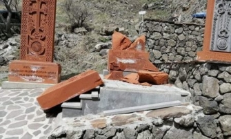 Հողը պահելու և պաշտպանելու փոխարեն խաչքարերը տեղափոխելու իմաստը չեմ հասկանում. Դավիթ Սարգսյան