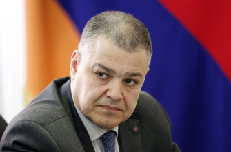 Դավիթ Հարությունյան. Սահմանադրության մեջ փոփոխություն կատարելու նախագիծը հակասում է Սահմանադրությանը