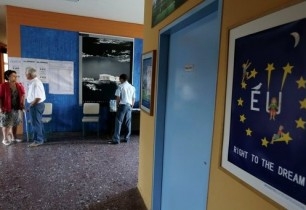 Հունաստանում մեկնարկել է վճռորոշ հանրաքվեն