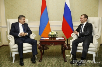 Կարեն Կարապետյանի առանձնազրույցը Դմիտրի Մեդվեդևի հետ