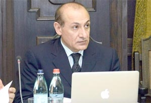 Յուրի Վարդանյանը կազատվի՞ Ծառուկյանի «թիմից»