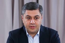 Արթուր Վանեցյան. Փաշինյանն իր քաղաքական շահը վեր է դասում մեր քաղաքացիների կյանքից