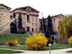 Այսուհետև մուտքն ԱԺ ազատ է 