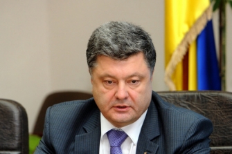 Պետրո Պորոշենկո․ «Եկեղեցին չպետք է կողքից հետևի այս ամենին»