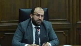 Նախագահը ստորագրել է Էրիկ Գրիգորյանին շրջակա միջավայրի նախարարի պաշտոնից ազատելու հրամանագիրը