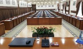 Իշխանության հարցը լուծվում է Երևանում
