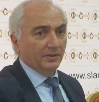 Ելել ենք շալակն աշխարհի՞, թե՞ ոսոխին ենք շալակած տանում