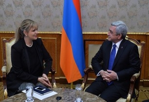 «Ի տարբերություն Թուրքիայի՝ մենք ոչ ստիպում, ոչ սպառնում, ոչ էլ շանտաժի ենք ենթարկում միջազգային հանրությանը»