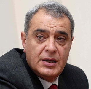 Դ. Շահնազարյան. «Ստրատեգիական առումով հնարավոր չէ Ուկրաինային շեղել եվրոպական ուղուց»