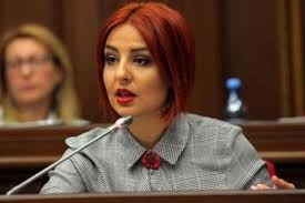 Անի Սամսոնյանն անդրադարձել է իր նախկին ամուսնու վերաբերյալ նյութին