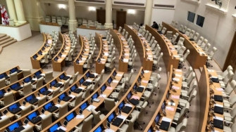 Վրաստանի ընդդիմությունը բոյկոտել է խորհրդարանի առաջին նիստը